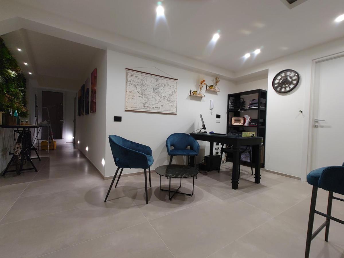Don Turi - Charming Room Giardini-Naxos Exterior foto