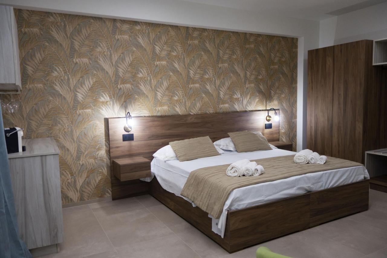 Don Turi - Charming Room Giardini-Naxos Exterior foto